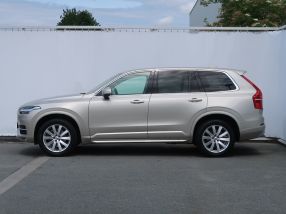 Volvo XC90 - 2015