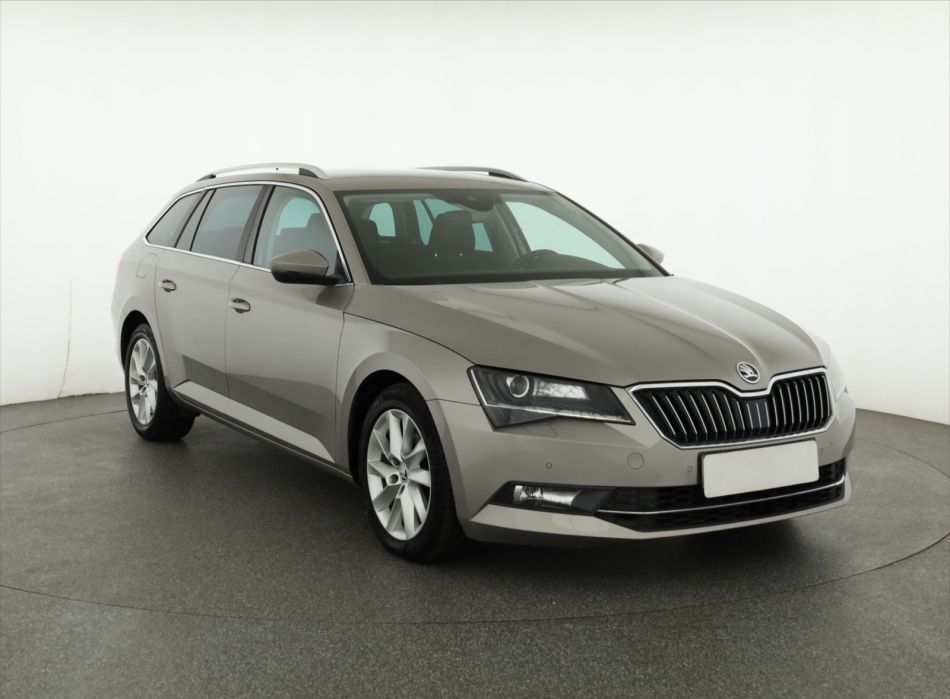 Skoda Superb - 2016