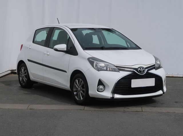 Toyota Yaris 2016