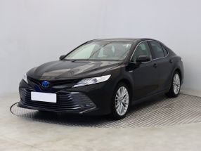 Toyota Camry - 2021