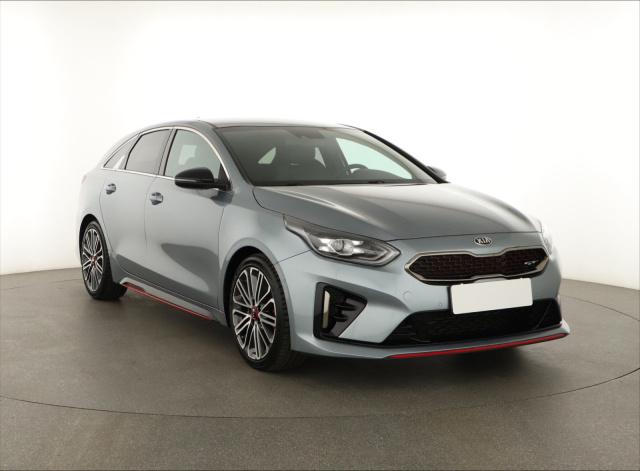 Kia ProCeed 2021
