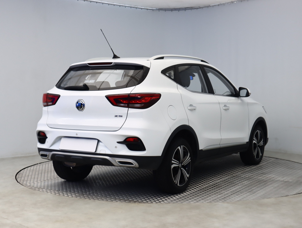 MG ZS SUV