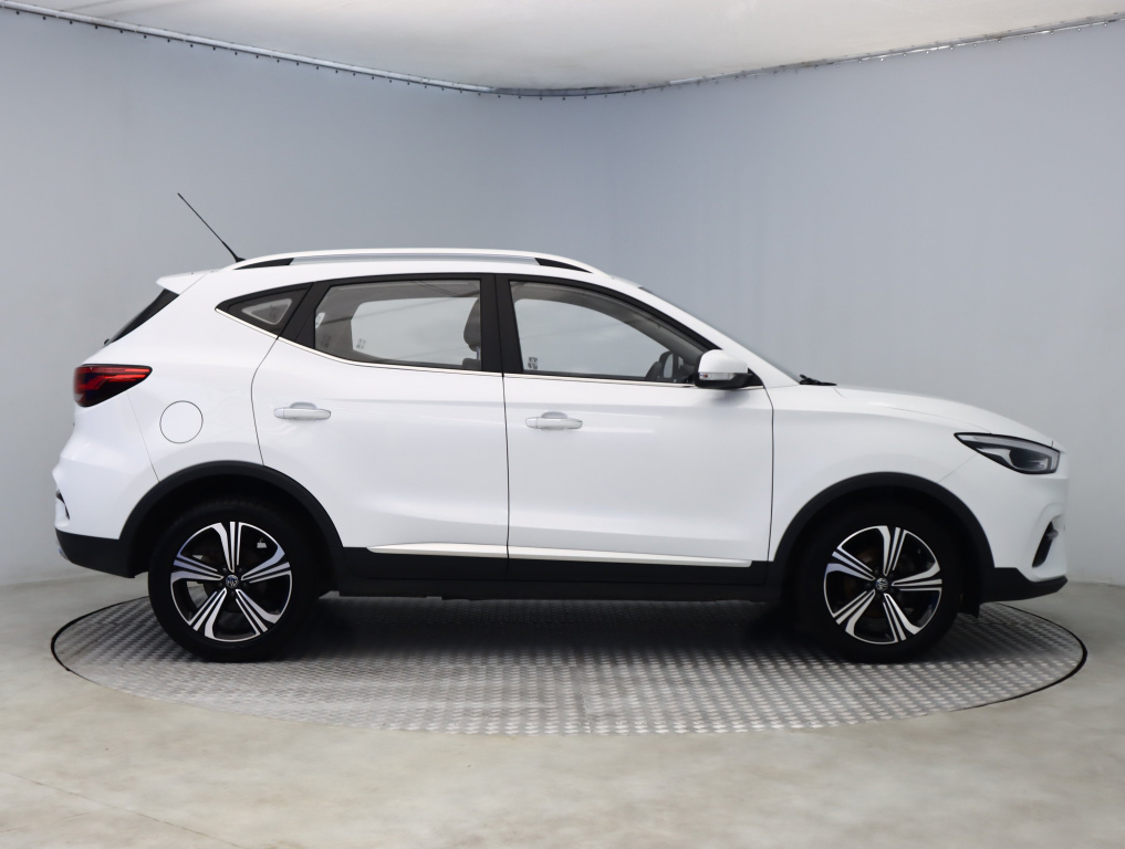 MG ZS SUV