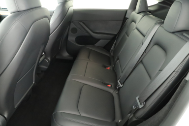 Tesla Model Y - 2023