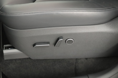 Tesla Model Y - 2023