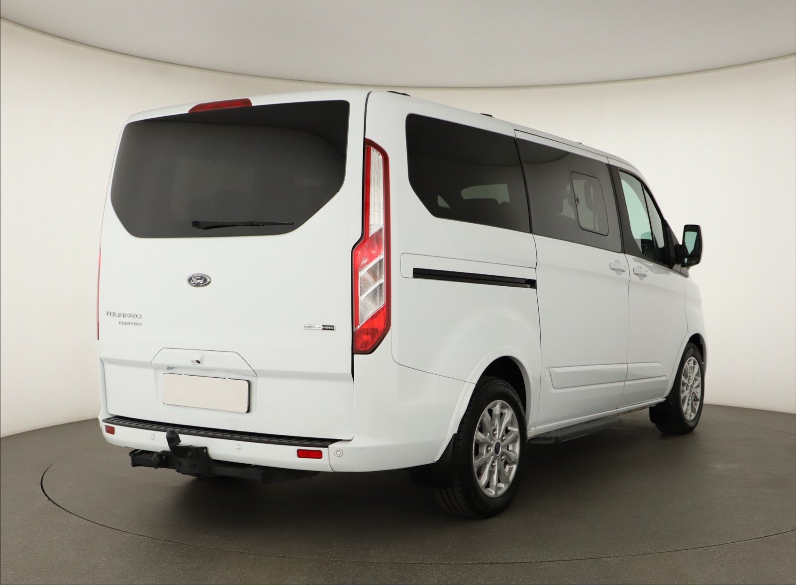 Ford Tourneo Custom - 2023