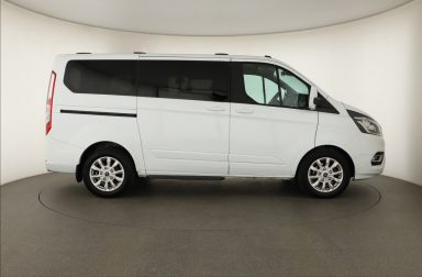 Ford Tourneo Custom - 2023
