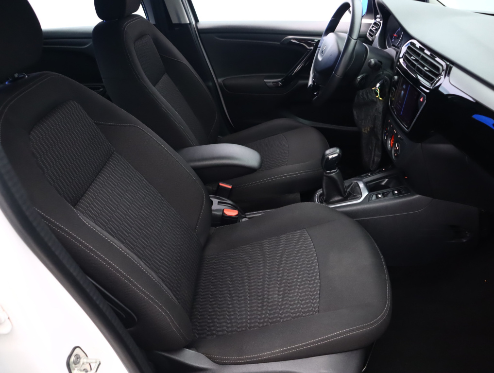 Peugeot 301