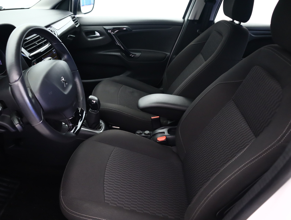 Peugeot 301