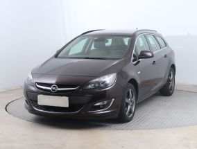 Opel Astra - 2015