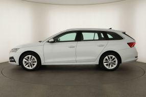 Skoda Octavia - 2023
