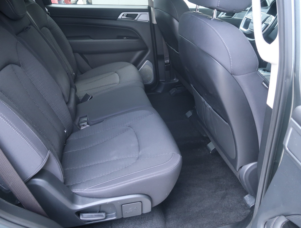 Ssang Yong Rexton