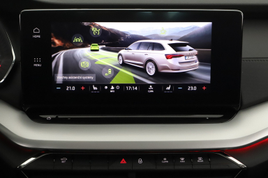 Škoda Octavia - 2023