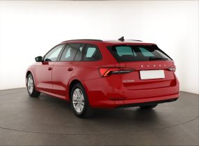 Škoda Octavia - 2023