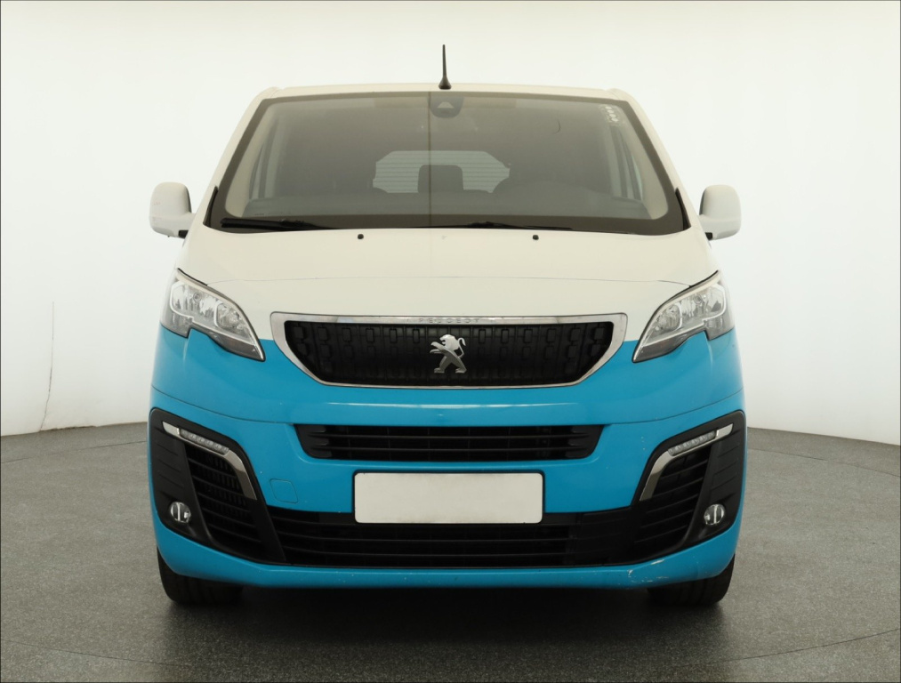 Peugeot Traveller