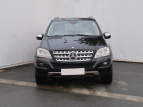 Mercedes-Benz ML - 2010