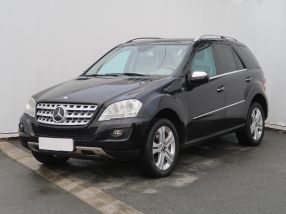 Mercedes-Benz ML - 2010