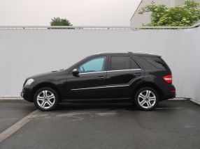 Mercedes-Benz ML - 2010