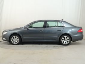 Skoda Superb - 2009