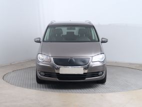 Volkswagen Touran - 2010