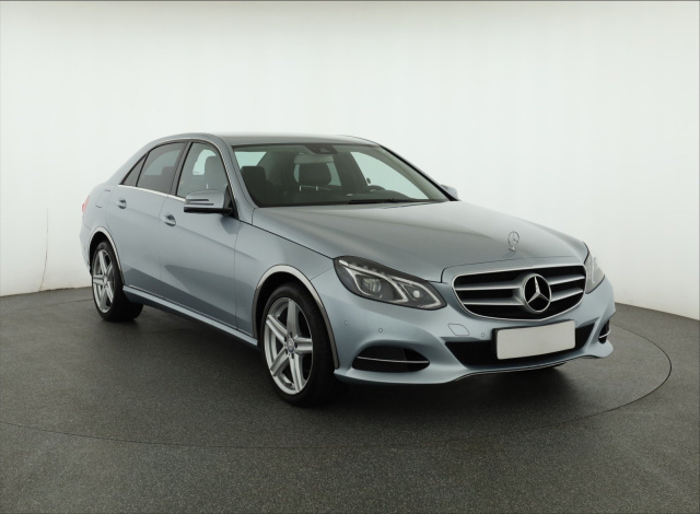 Mercedes-Benz E 2013