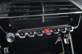 Peugeot 2008 - 2020
