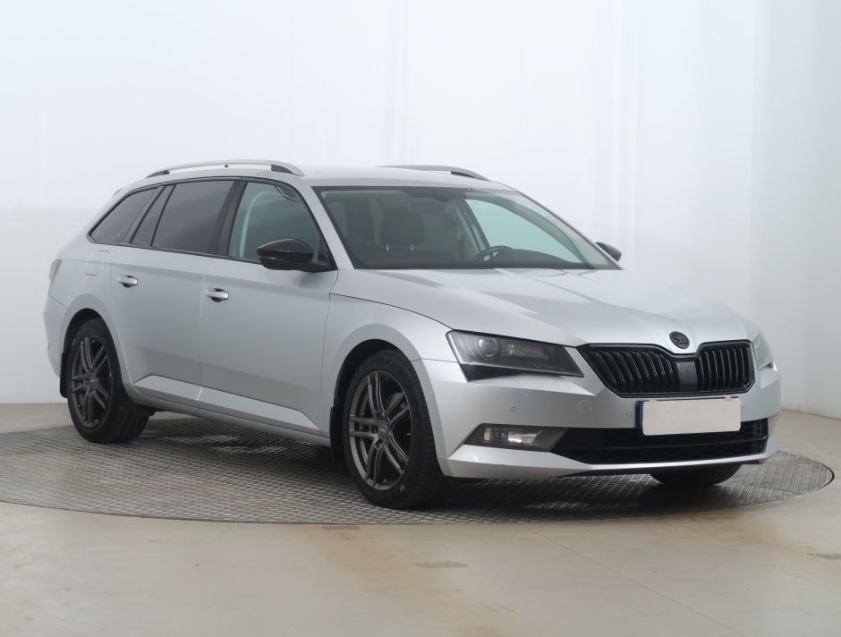 Skoda Superb - 2015