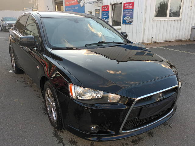 Mitsubishi Lancer 2011