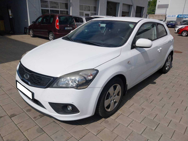 Kia Ceed 2011