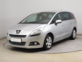 Peugeot 5008 - 2010