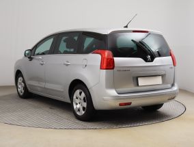 Peugeot 5008 - 2010