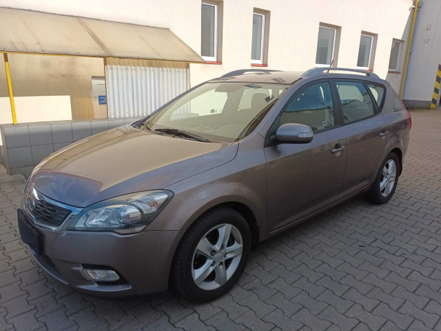 Kia Ceed 2010