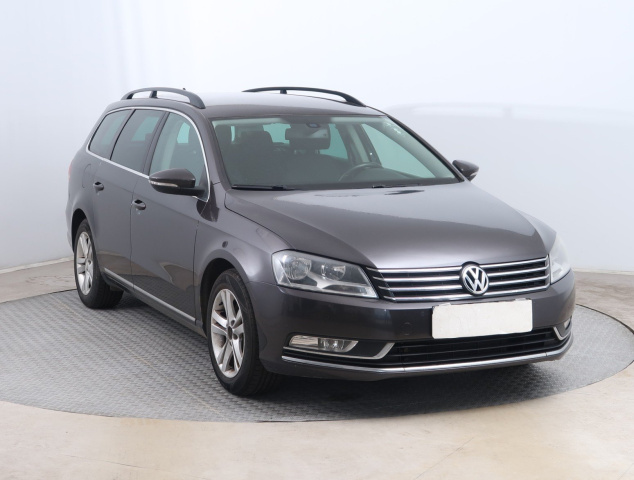 Volkswagen Passat 2011