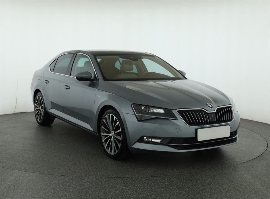 Skoda Superb - 2016