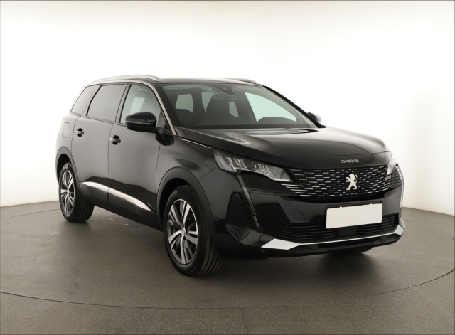 Peugeot 5008 2022