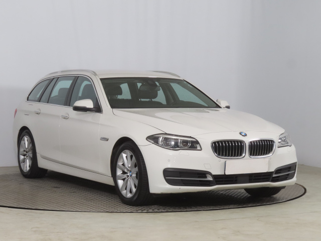 BMW 5 2016