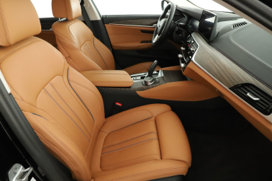 BMW 5 - 2023