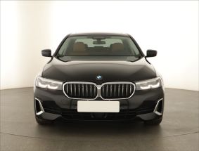 BMW 5 - 2023