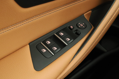 BMW 5 - 2023