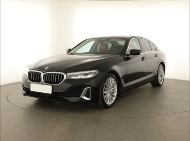 BMW 5 - 2023