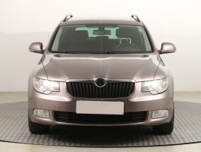 Skoda Superb - 2012