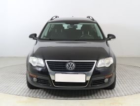 Volkswagen Passat - 2010