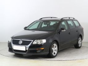 Volkswagen Passat - 2010
