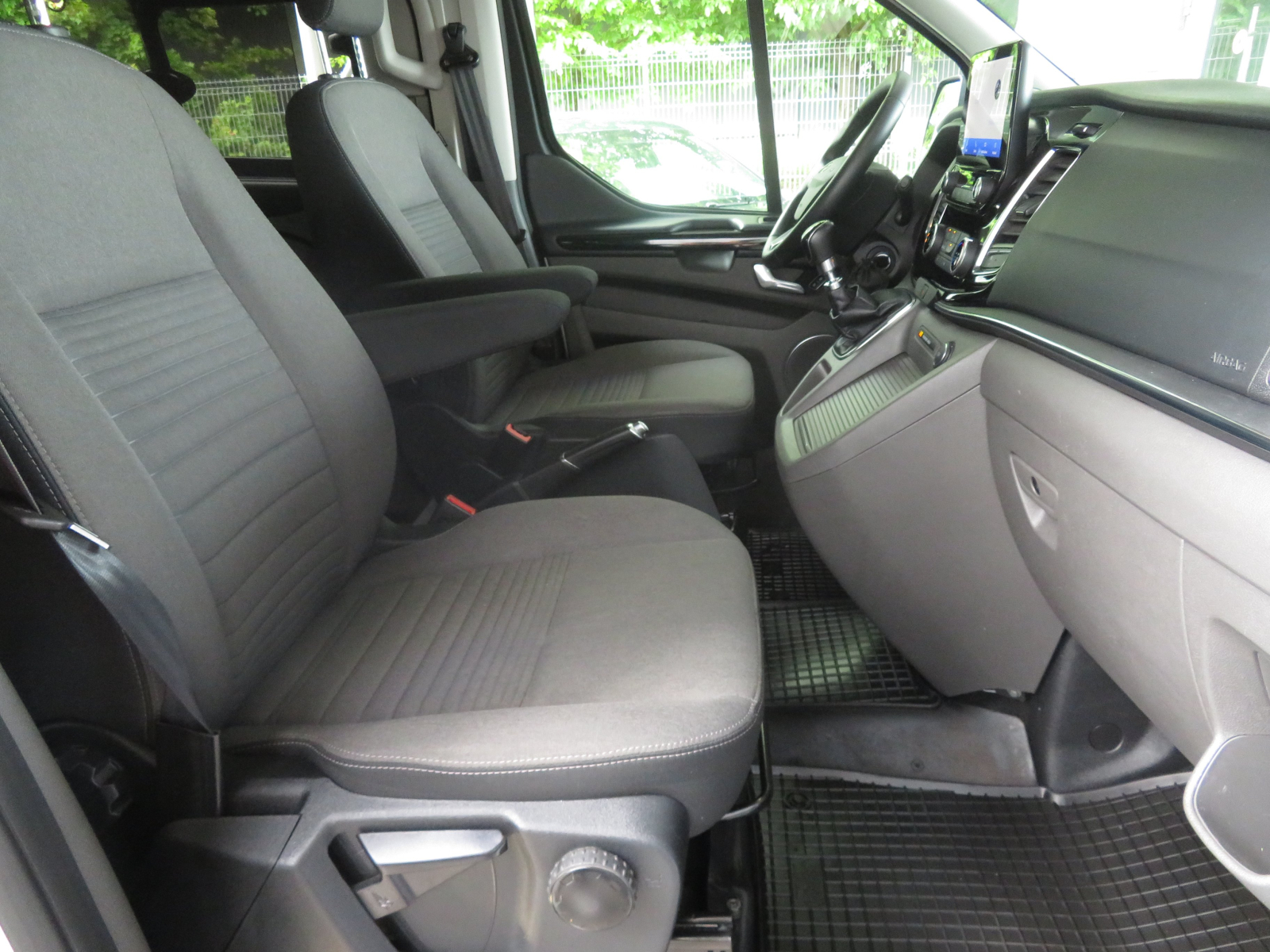 Ford Tourneo Custom - 2021