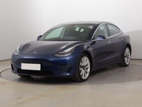 Tesla Model 3 - 2020