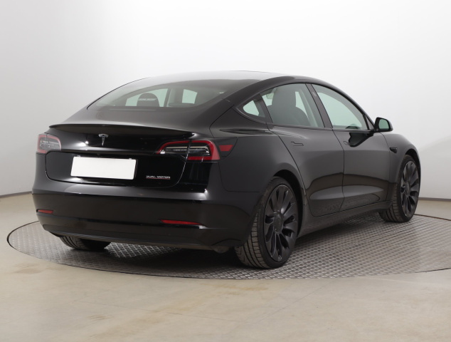 Tesla Model 3 Performance 82kWh