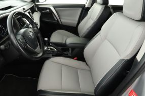 Toyota RAV 4 - 2016