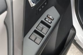 Toyota RAV 4 - 2016