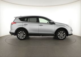 Toyota RAV 4 - 2016