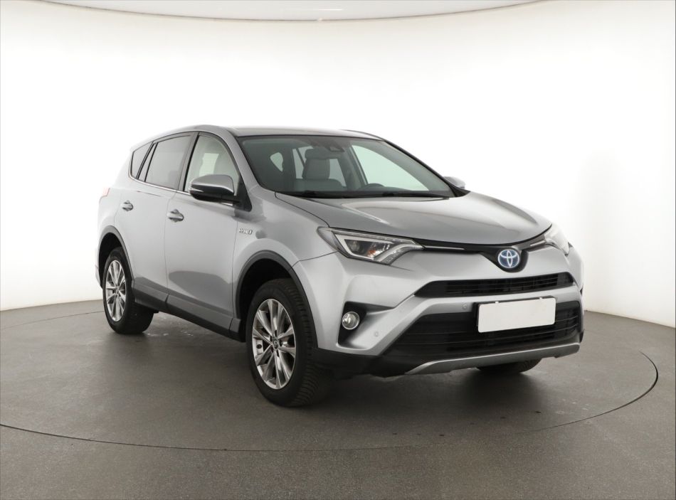 Toyota RAV 4 - 2016